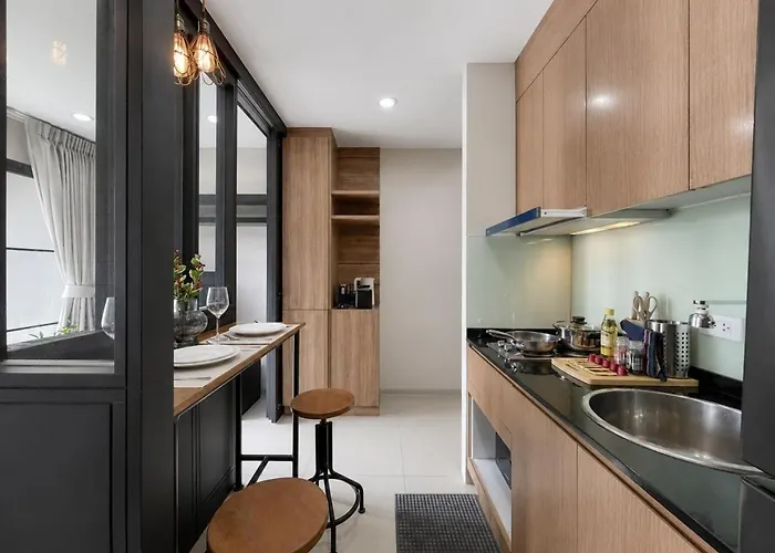 Apartment Near Mrt I Workspace And Kitchen