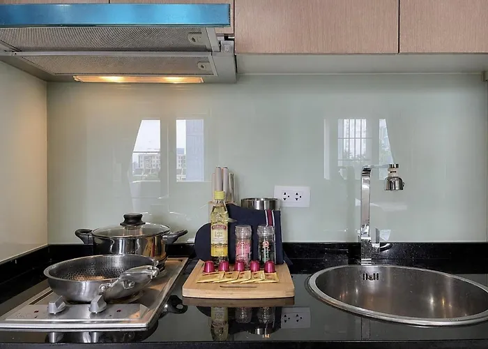 Near Mrt I Workspace And Kitchen