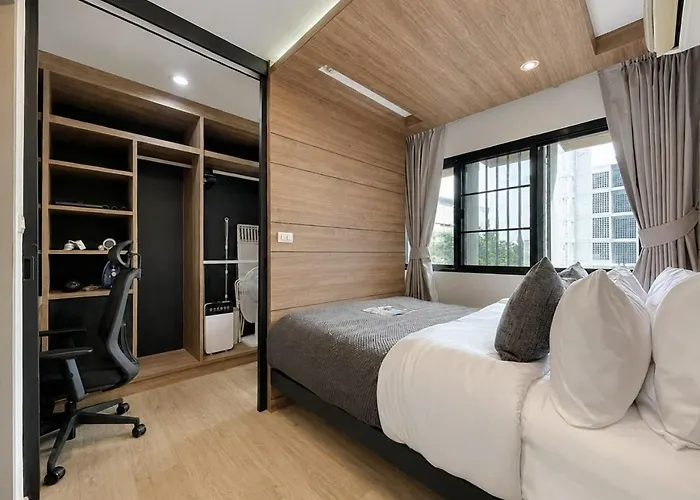 Near Mrt I Workspace And Kitchen Bangkok