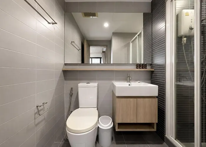 Near Mrt I Workspace And Kitchen Apartment Bangkok